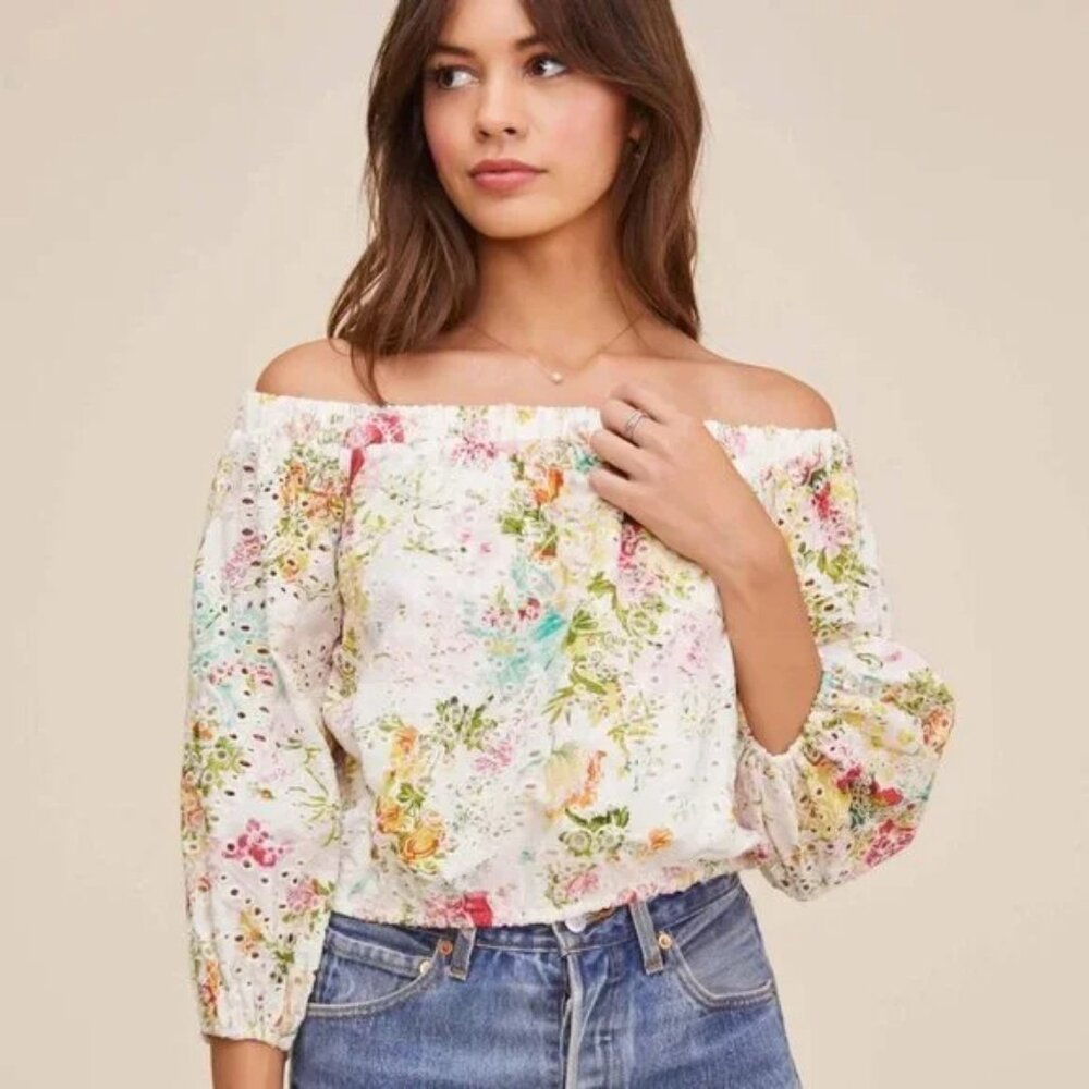 ASTR the Label Danya Top	Multi Colored Floral